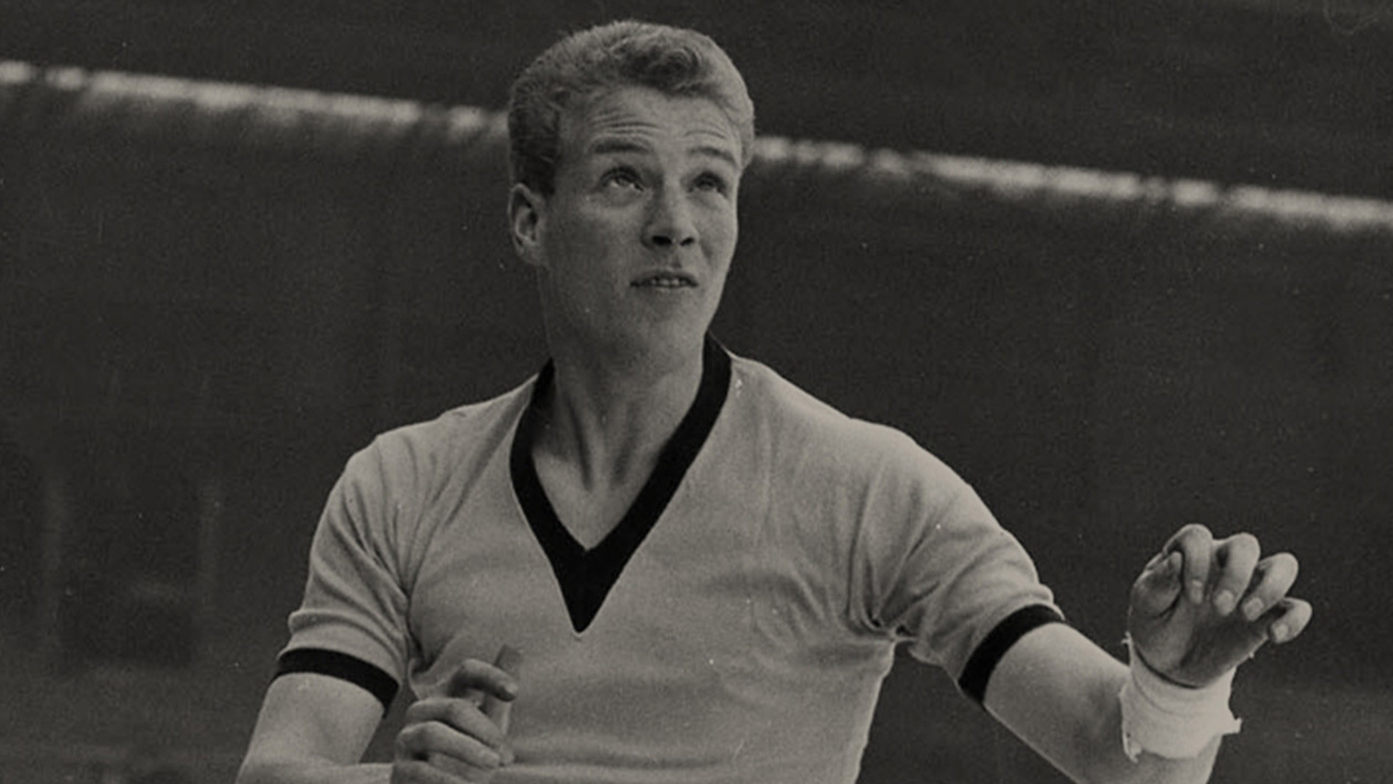 A tribute to Ron Flowers MBE Club News Wolverhampton Wanderers FC