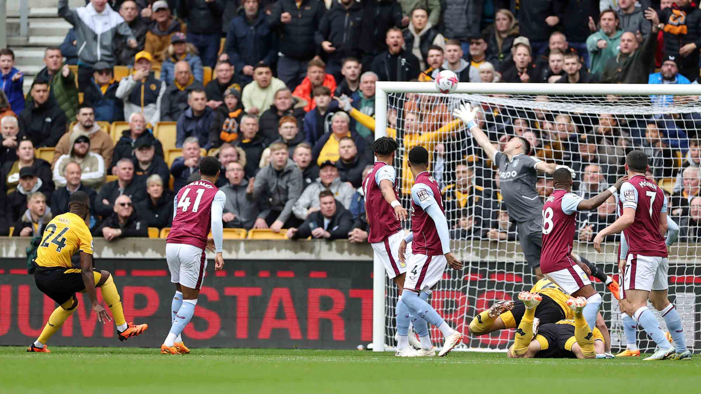 Gallery | Wolves 1-0 Aston Villa | Men's First-Team | News ...