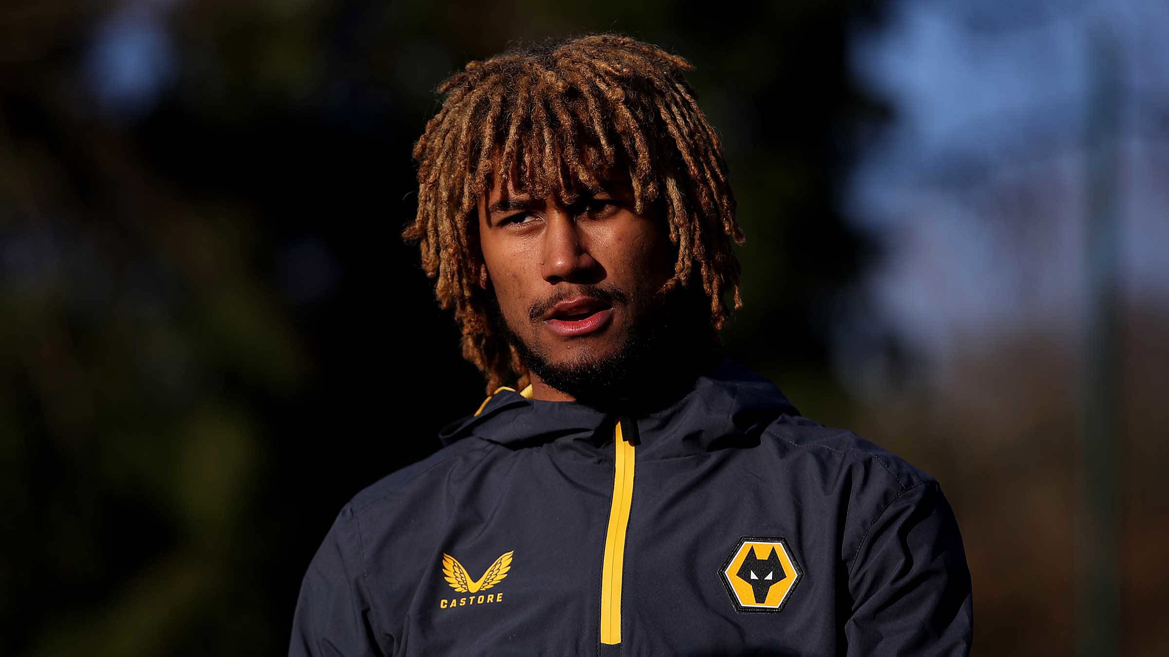 Sanderson completes loan move to QPR Loan Watch News