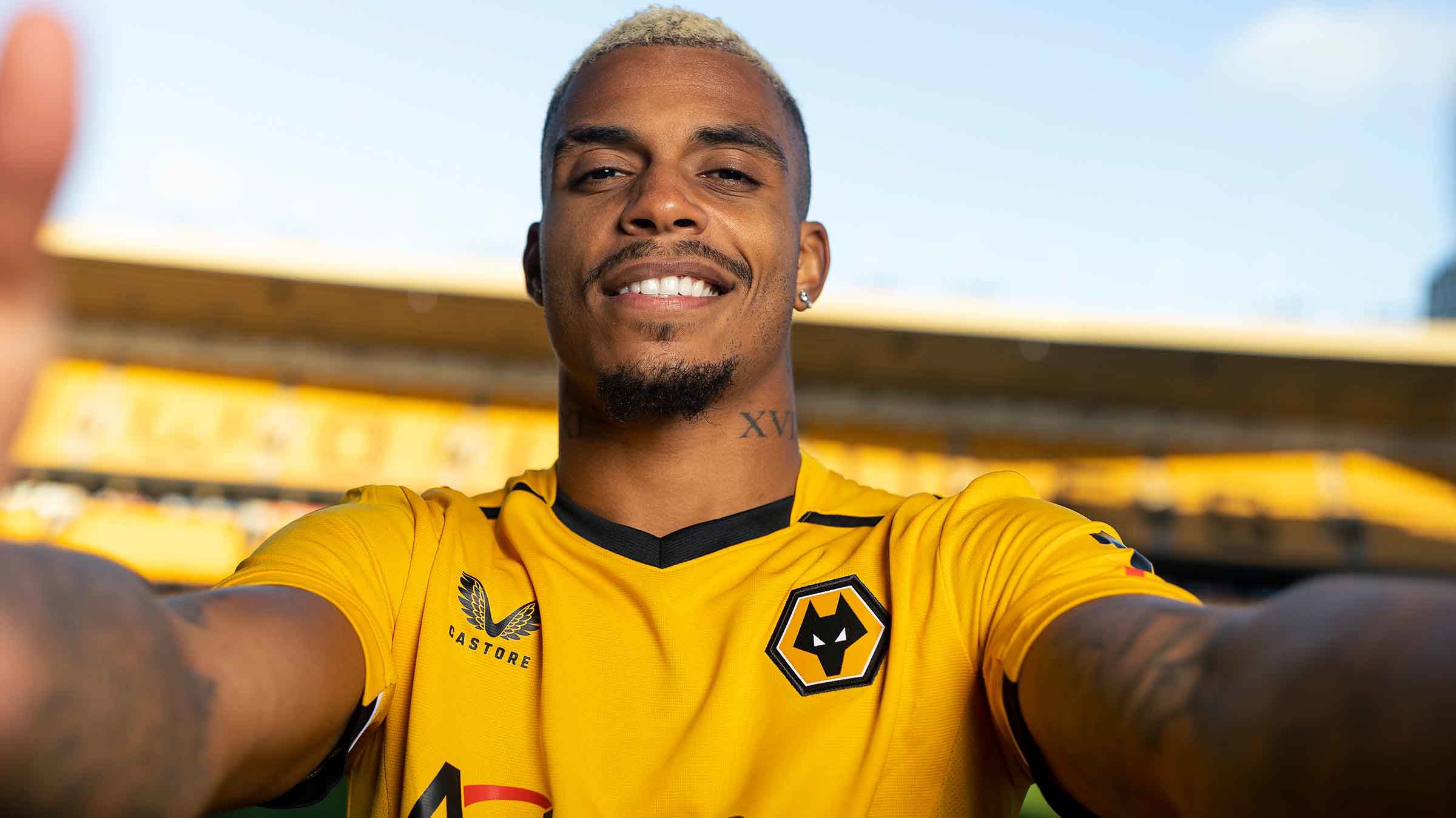 Gallery | Lemina checks in at Molineux | Men's First-Team | News ...